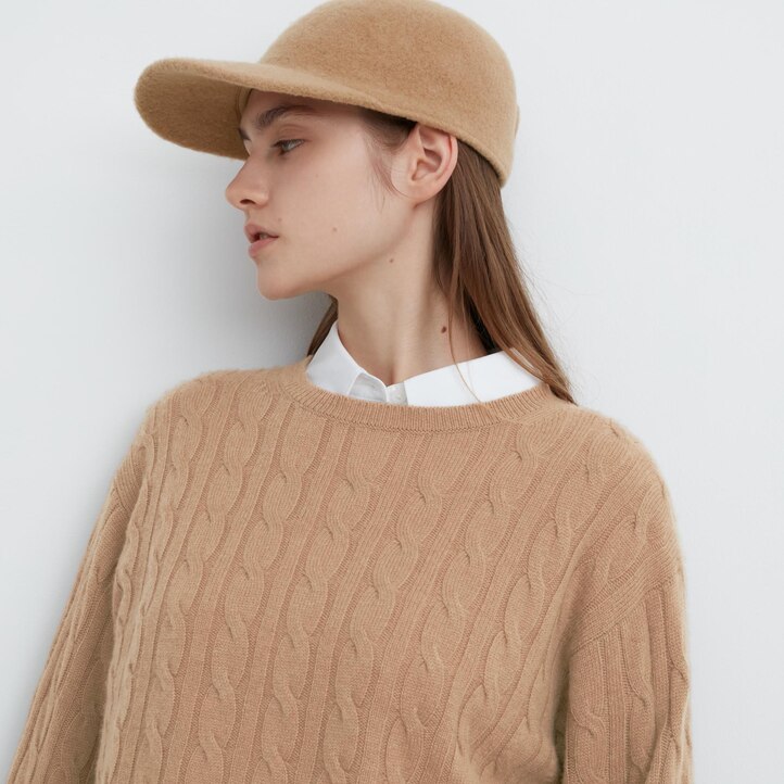 UNIQLO 100pct Cashmere Cable Knit Crew Neck Cropped Jumper Beige | 87XGFKDNM