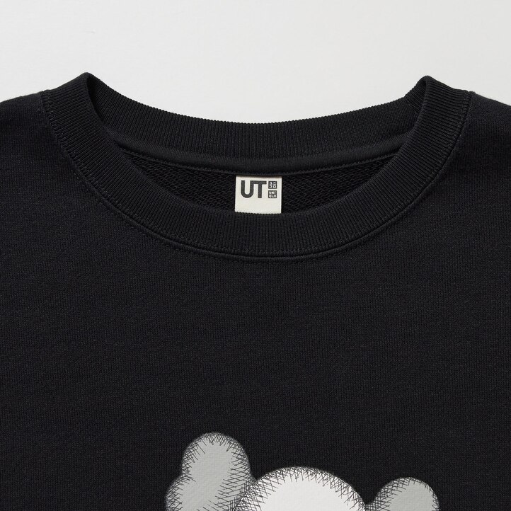 UNIQLO Kaws Ut Graphic Sweatshirt Svarte | 06HVJYRCQ