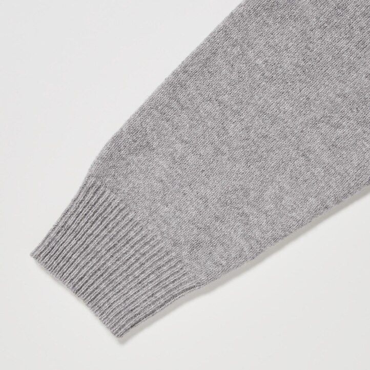 UNIQLO Premium Lambswool V Neck Cardigan Gray | 04LYJBTPA