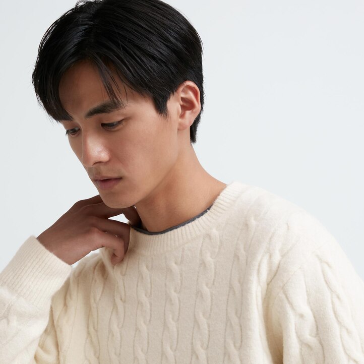 UNIQLO Soufflé Yarn Cable Knit Crew Neck Jumper Hvite | 39QXWLRGJ